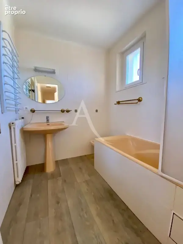 Maison  97m2 -  5 pièces -La Chevroliere - terrain clos environ 470 m2 - photo 6
