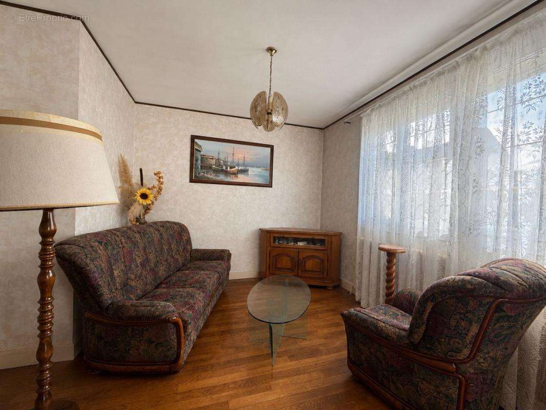 Maison à TREMBLAY-EN-FRANCE