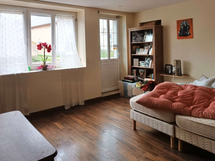 Maison à BROYE-AUBIGNEY-MONTSEUGNY