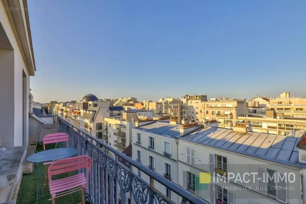 Appartement à LEVALLOIS-PERRET