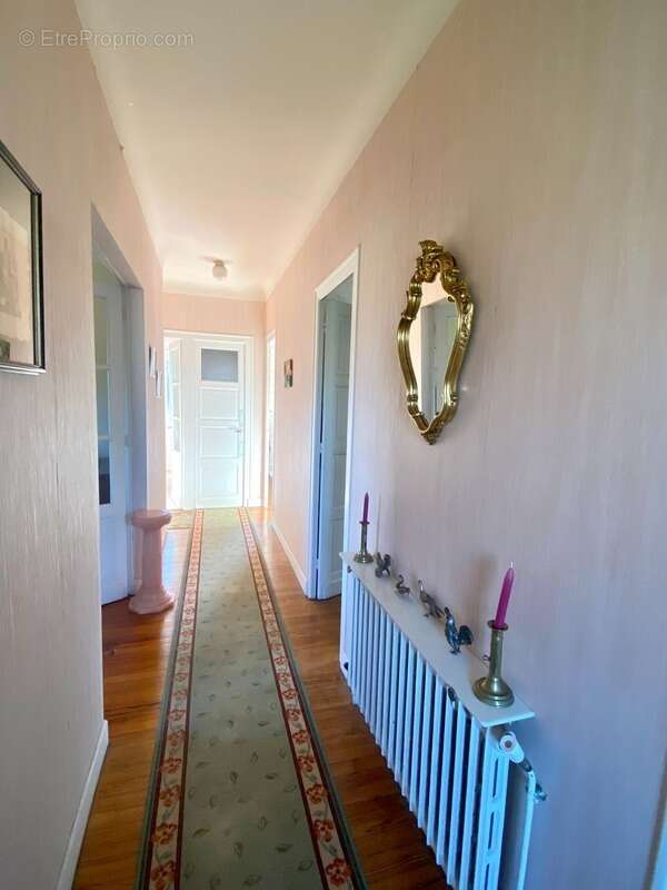 Maison à LUXEY