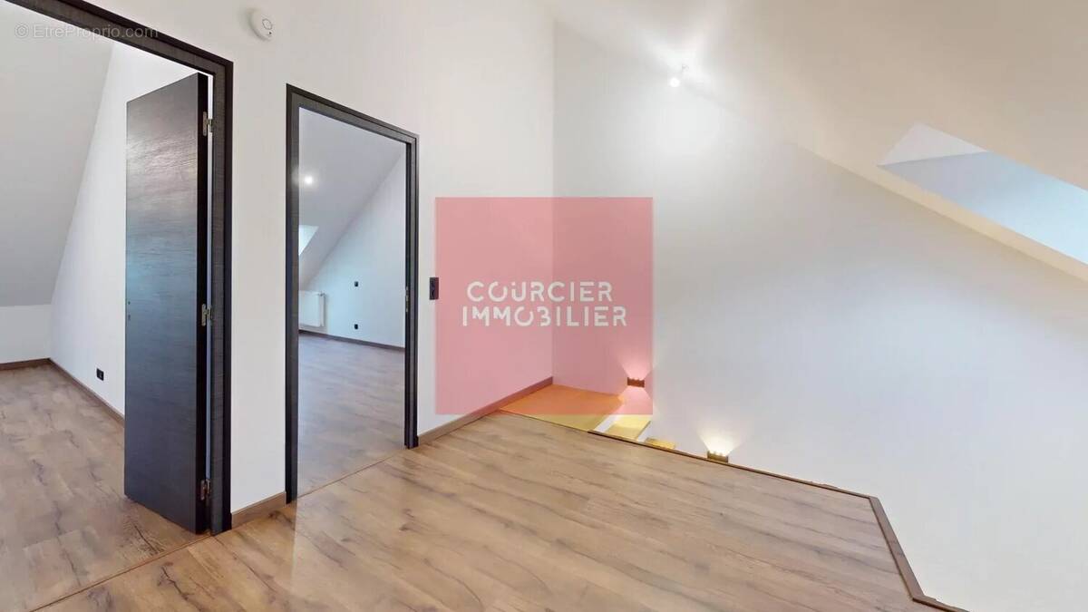 Maison à JOUARS-PONTCHARTRAIN