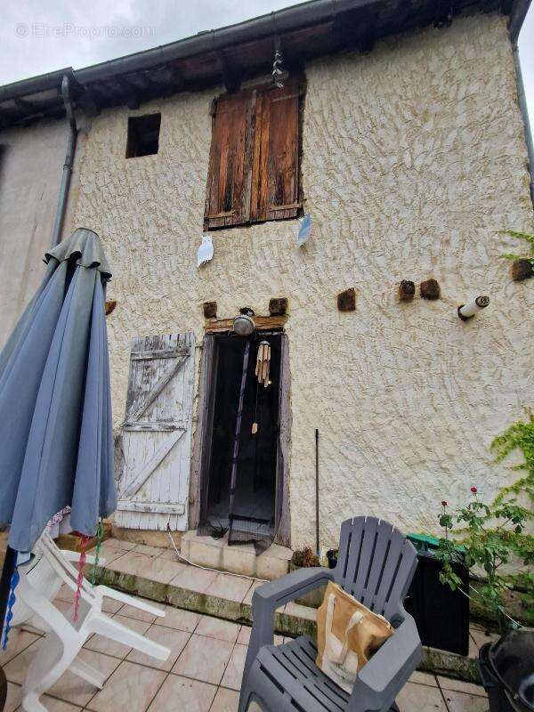 Appartement à TERRASSON-LAVILLEDIEU