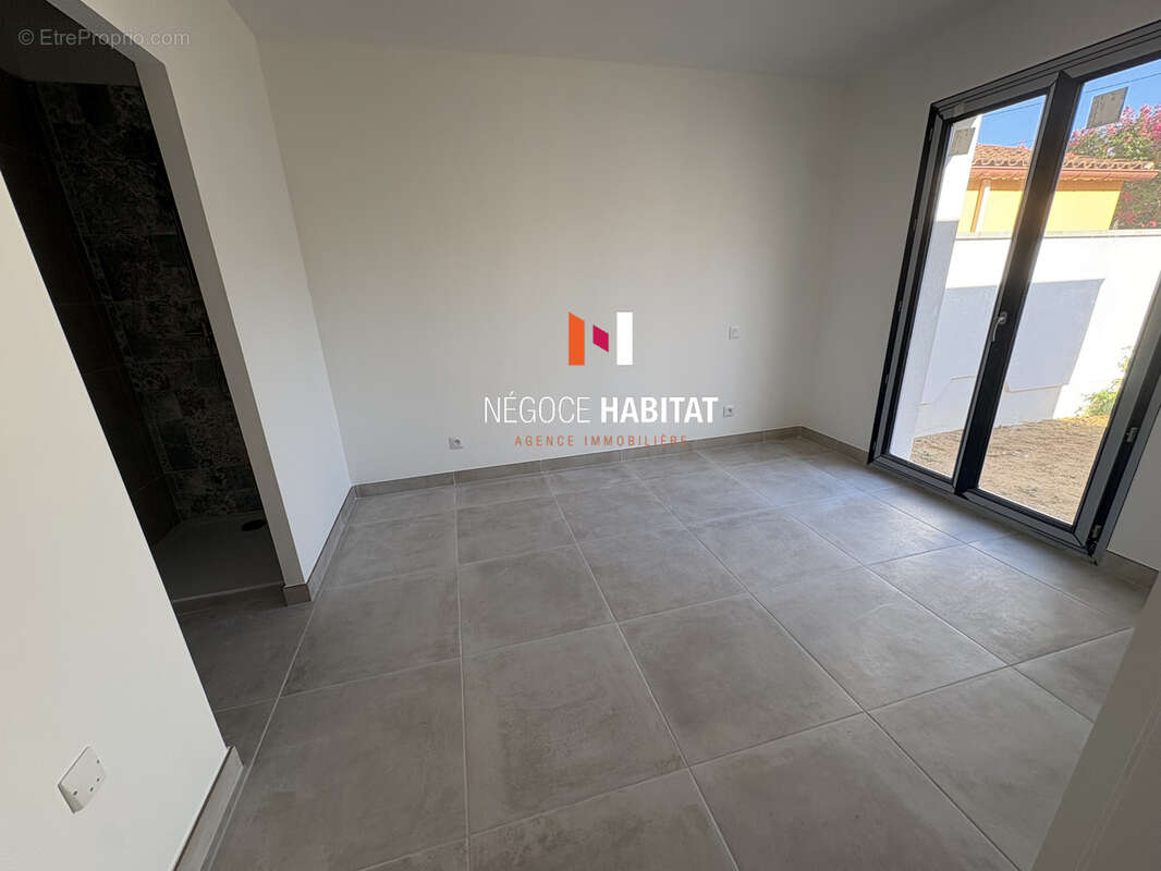 Marguerittes 30320 villa neuve contemporaine - photo 7