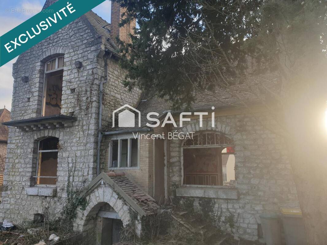 Photo 1 - Maison à VENEUX-LES-SABLONS