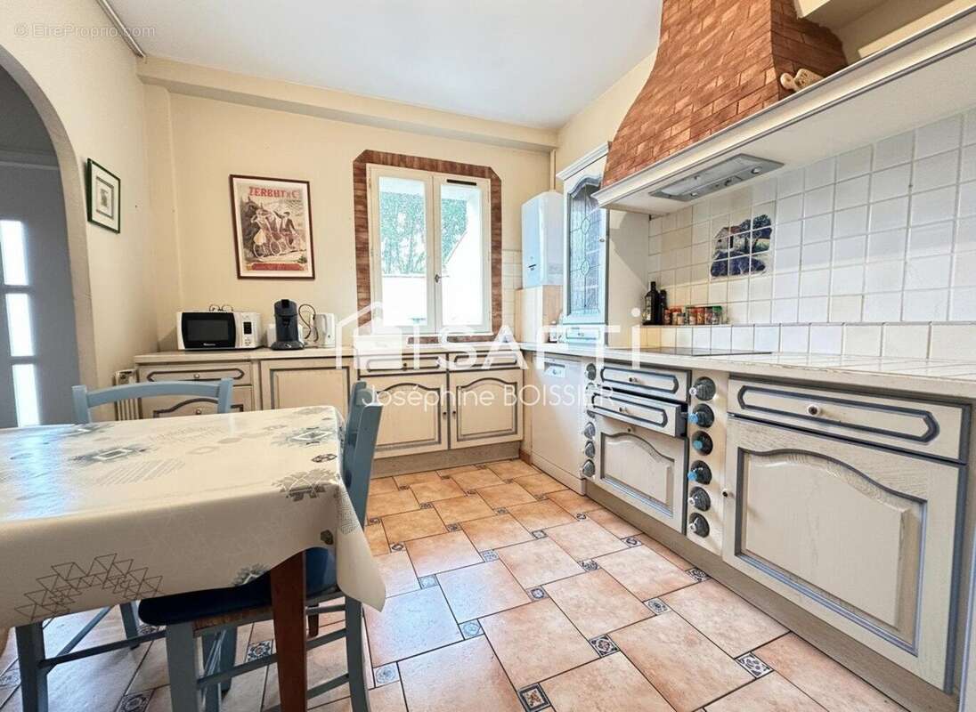 Photo 7 - Maison à LE PONTET