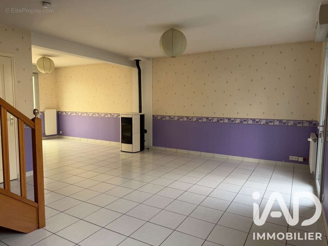 Maison 100 m² à Rochecorbon  - photo 4