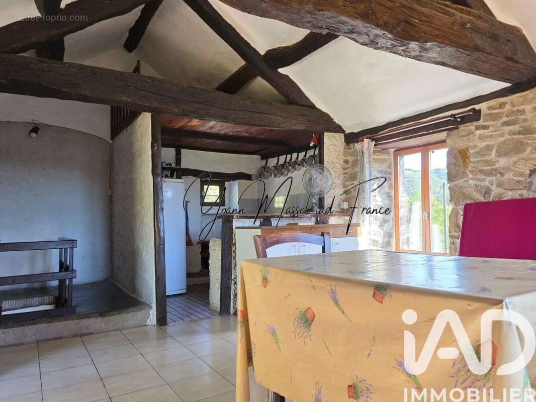 Maison 44 m² à Connac  - photo 8