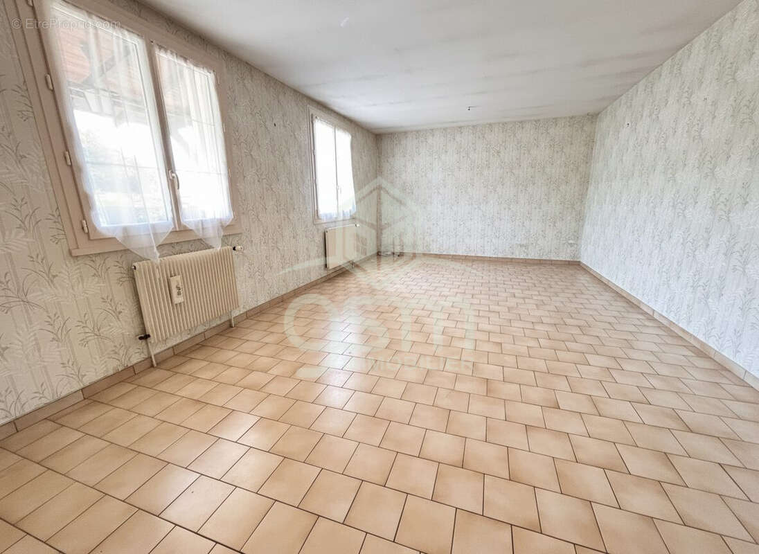 Maison 126 m² à Sainte-Maure-De-Touraine  - photo 3