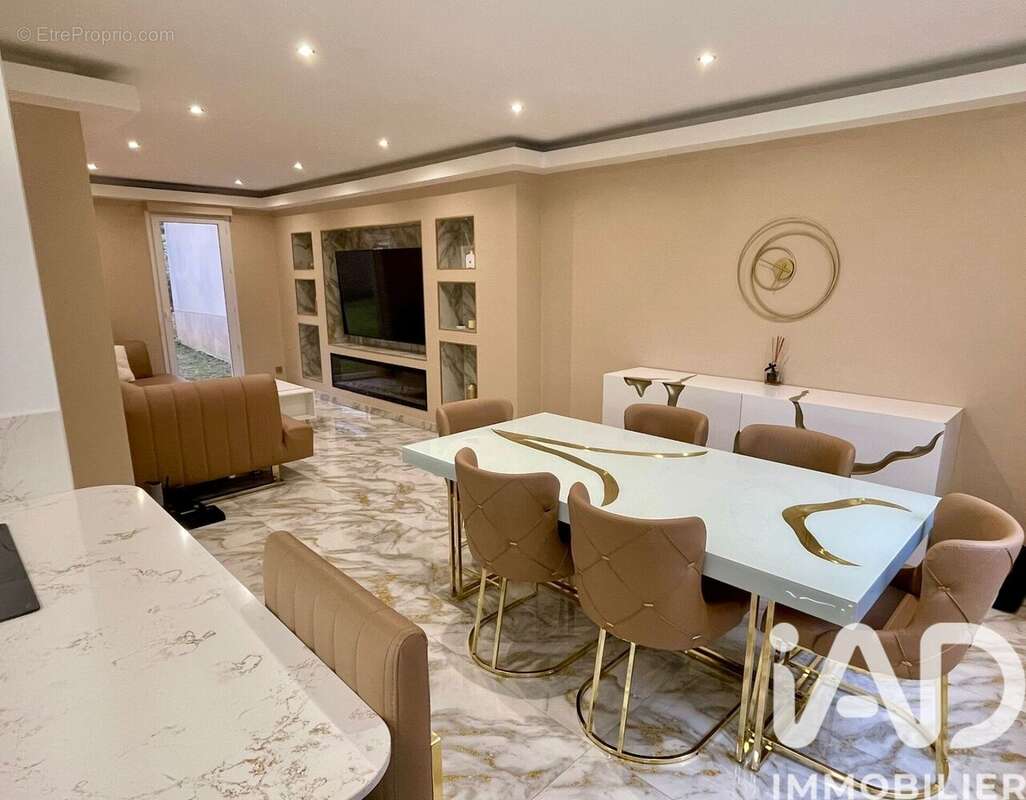 Photo 2 - Appartement à LIEUSAINT