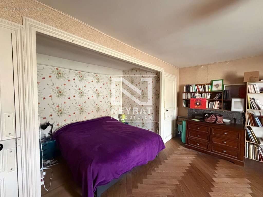 Maison à SAINT-CHRISTOPHE-EN-BRIONNAIS