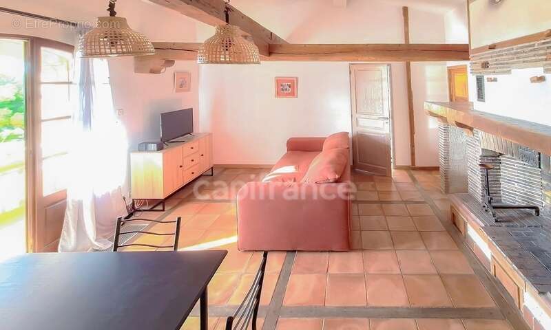 Maison à SAUSSET-LES-PINS