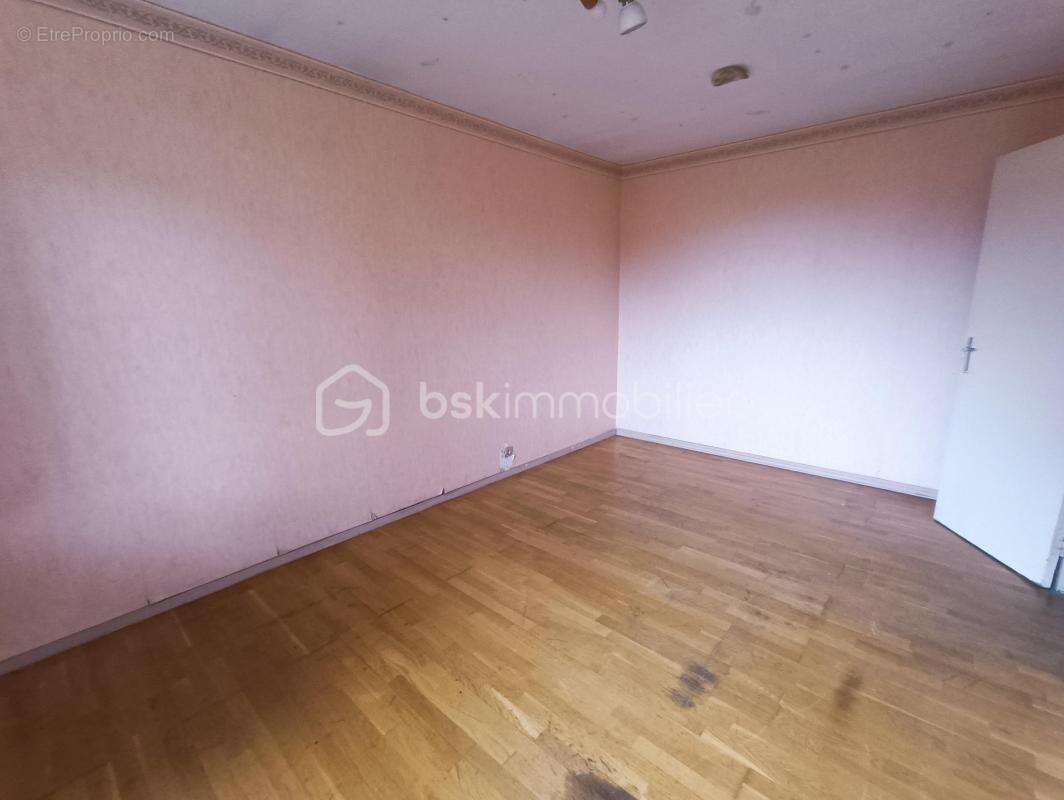 Maison à SIVRY-COURTRY