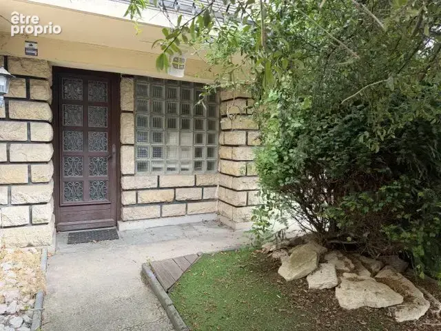 Photo Maison à Le Blanc-Mesnil au prix de 465 000€