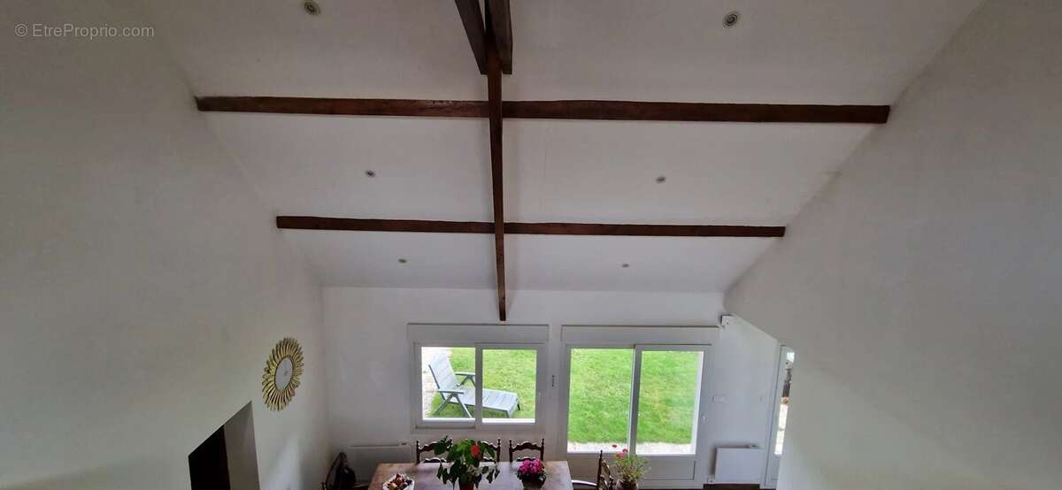 Maison à VERNOU-LA-CELLE-SUR-SEINE