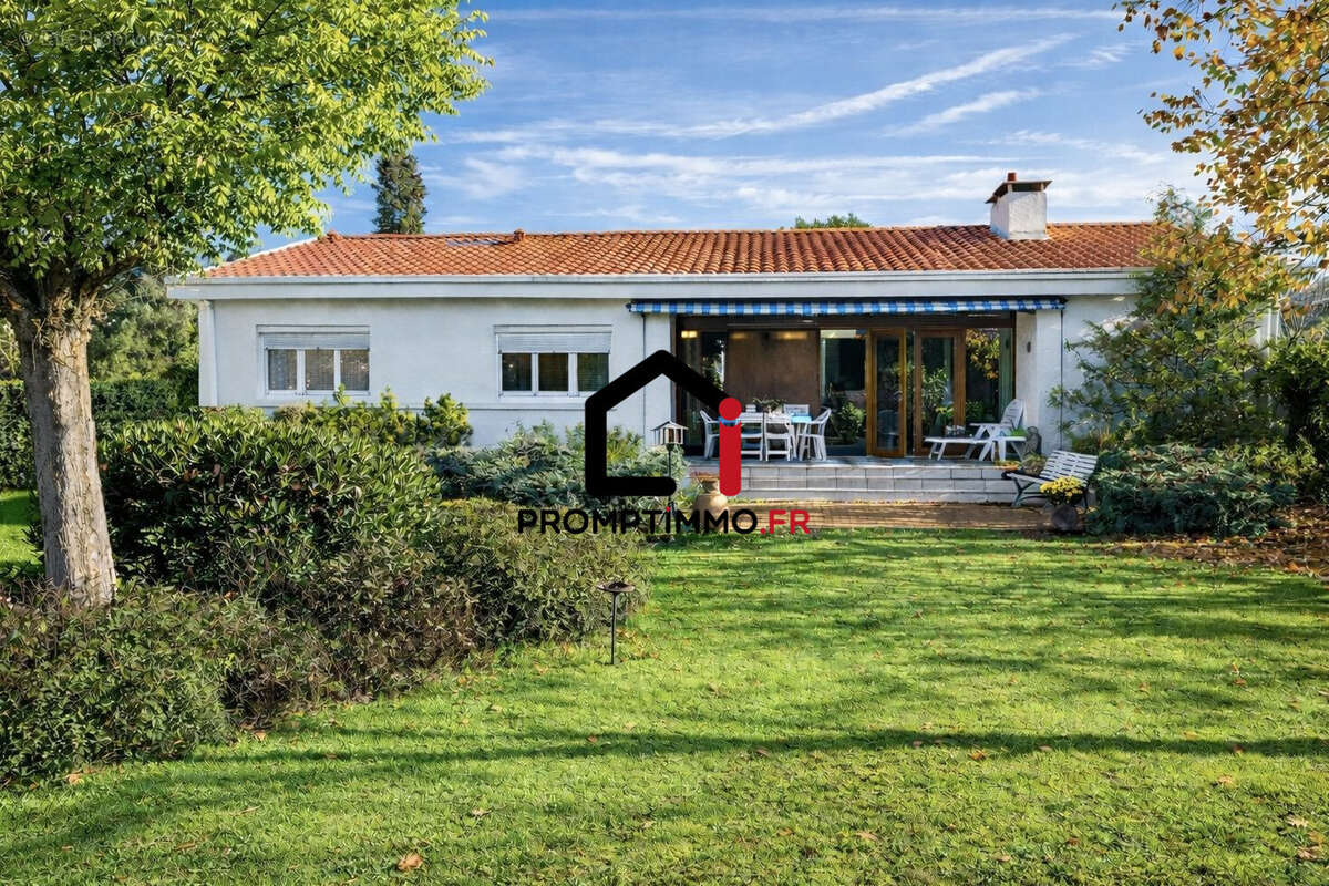 Maison à MERIGNAC