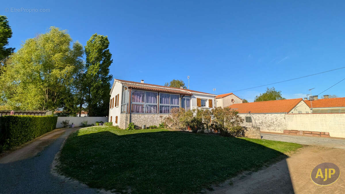 Maison à L'AIGUILLON-SUR-MER