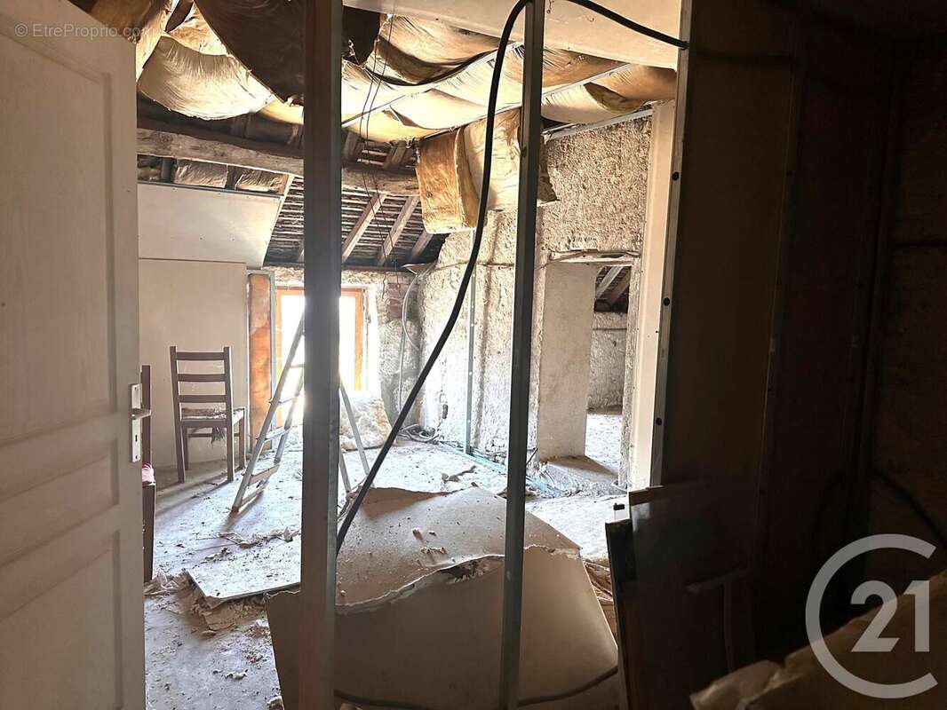 Maison à POUILLY-SUR-LOIRE