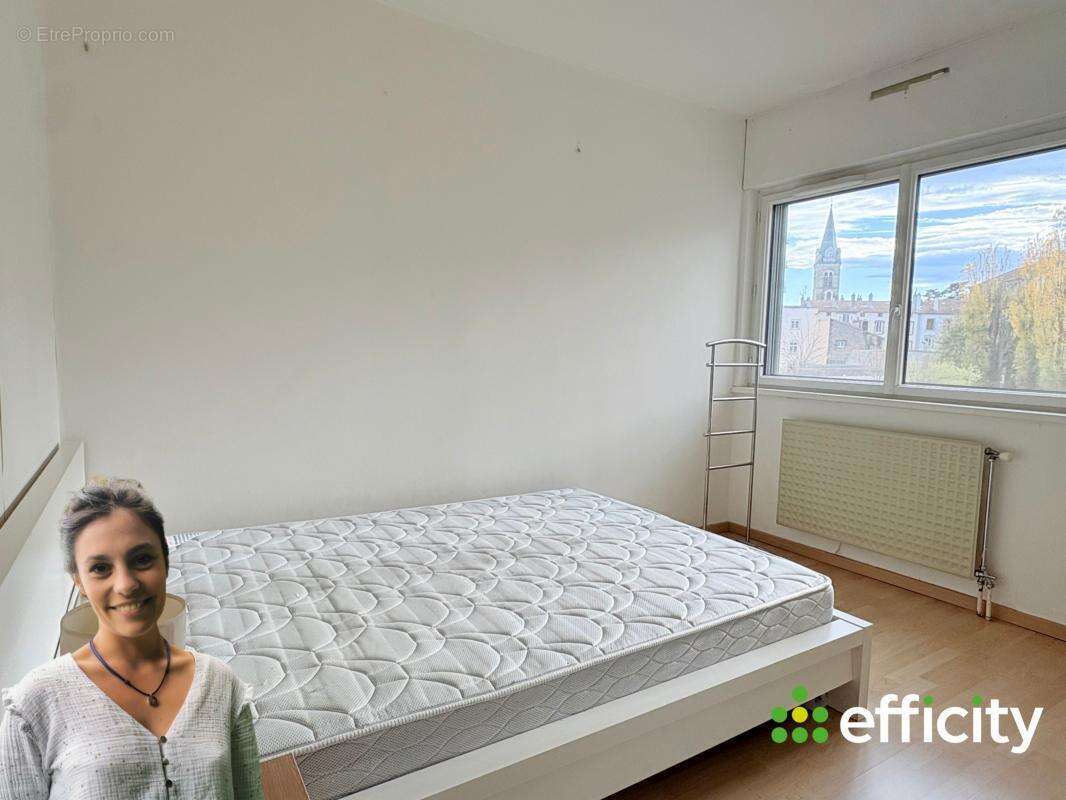 Appartement à SAINT-ETIENNE