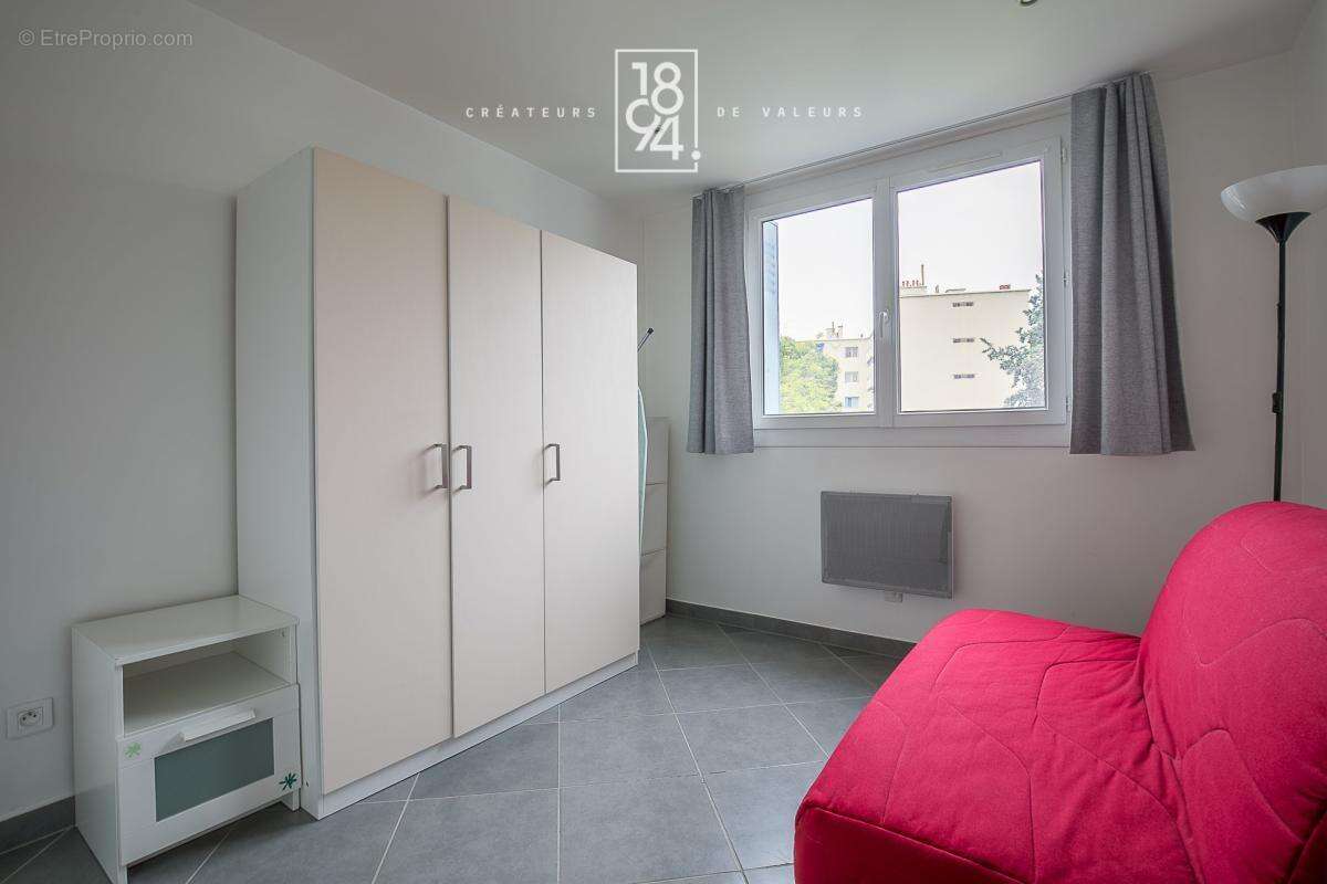 Appartement à MARSEILLE-12E