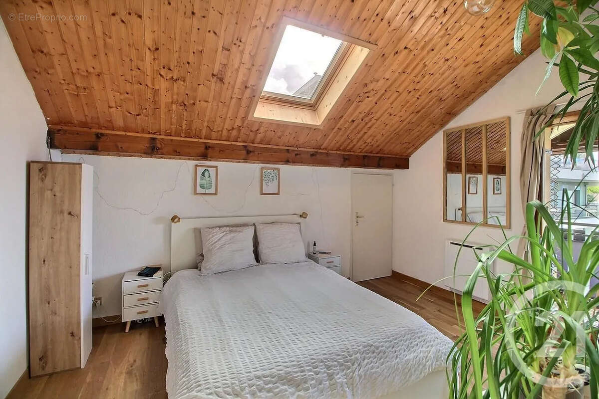 Appartement à EVIAN-LES-BAINS