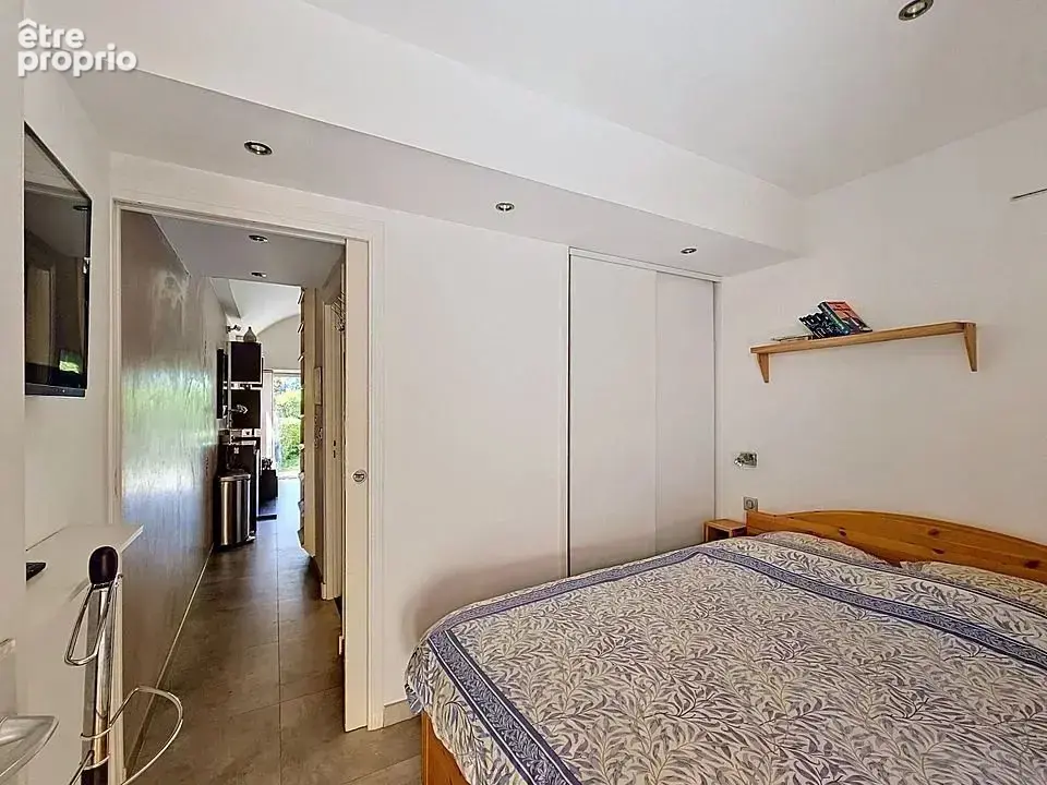 Magnifique appartement 2P en rez-de-jardin, 06600 Antibes "La Fontonne" - photo 14