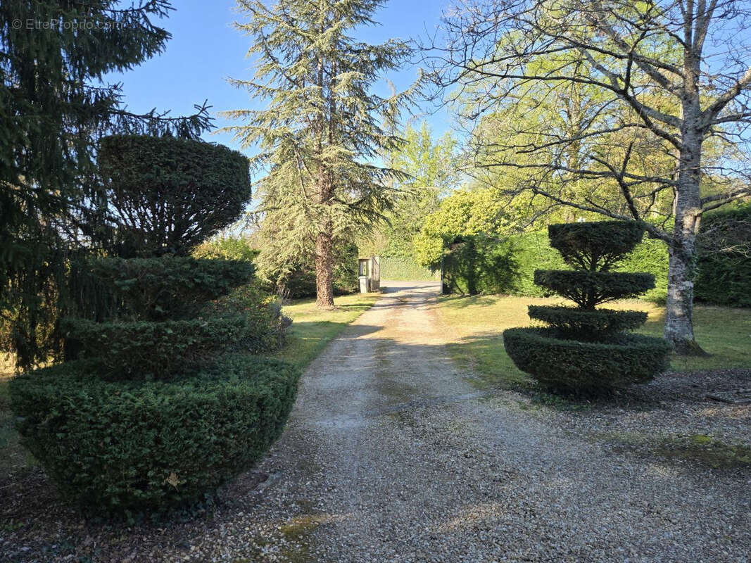 Maison à VILLAMBLARD