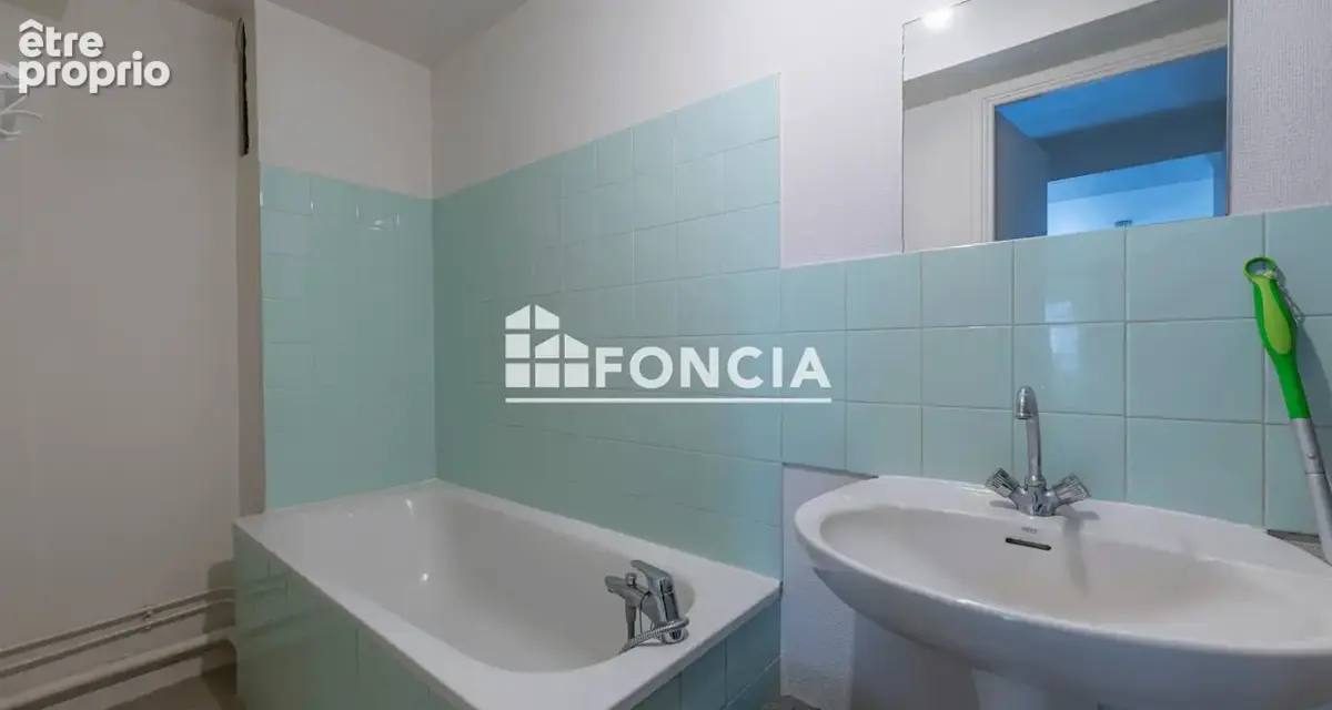 Studio - 32 M² -Vienne Centre - photo 7
