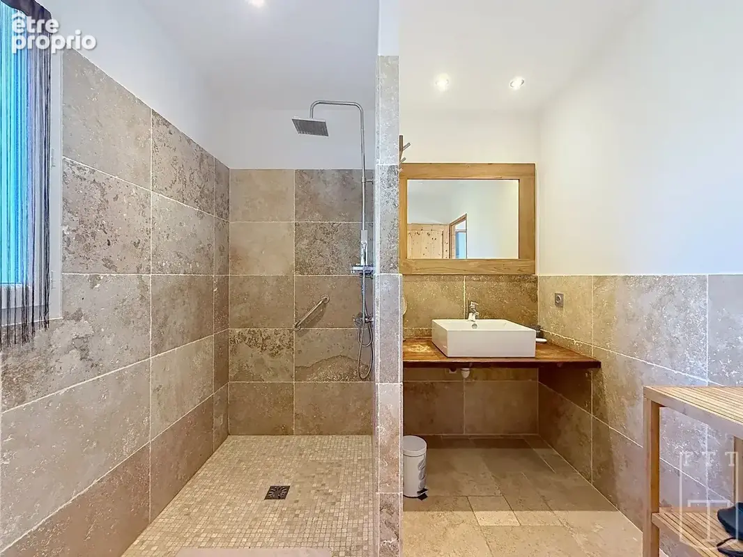 Investissement clé en main en Ardèche [3 gîtes de charme avec piscines privatives et spas] - photo 8