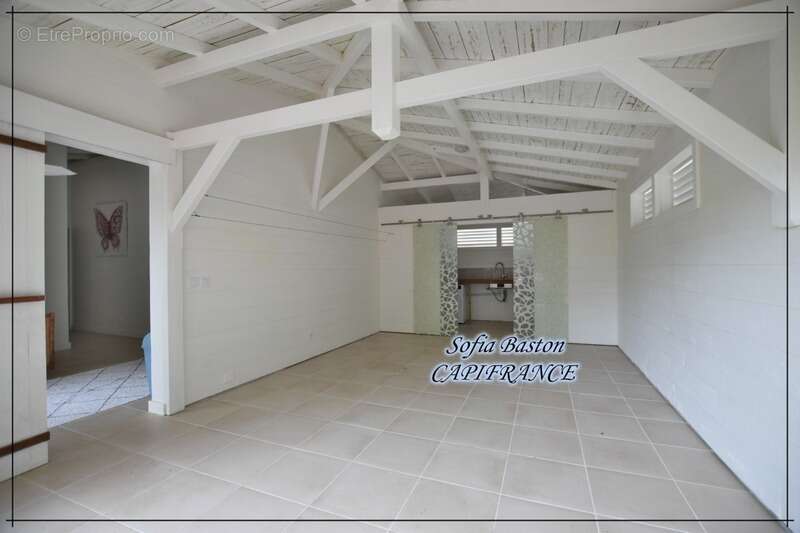 Maison à LES TROIS-ILETS