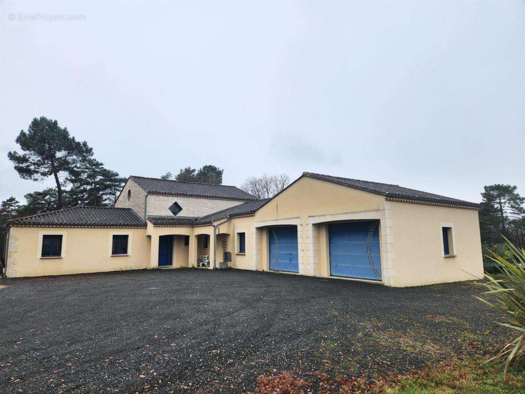 Maison à CHANCELADE