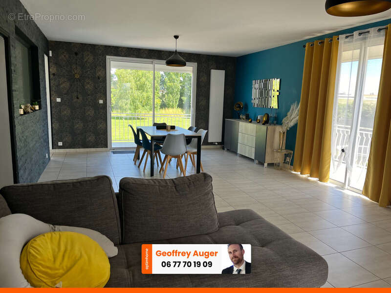 Maison à SAINTE-VERGE