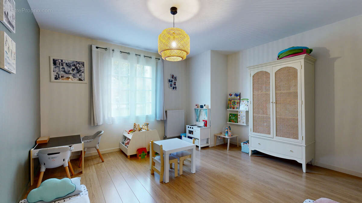 Maison à MONTFORT-L'AMAURY