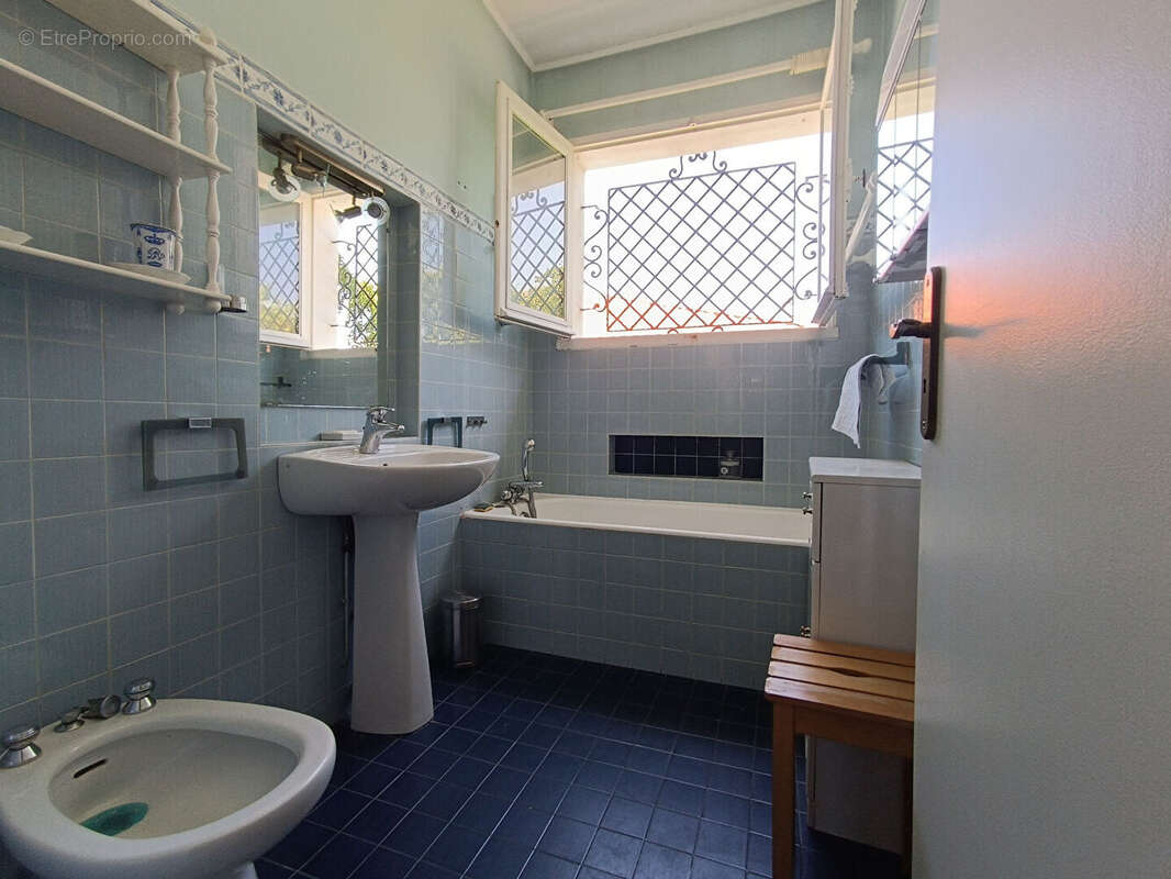 Maison à VILLENAVE-D'ORNON