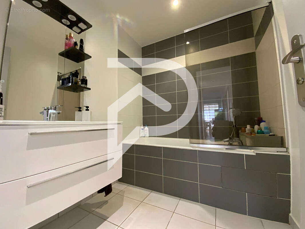 Appartement à MAUREPAS