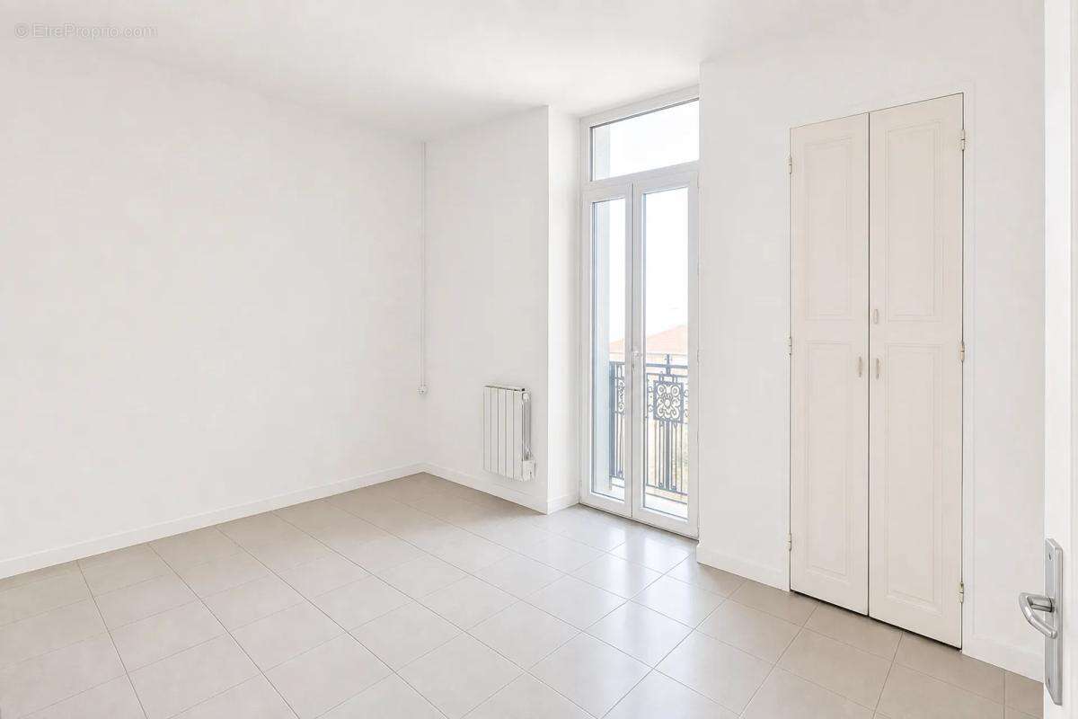 Appartement à BEZIERS