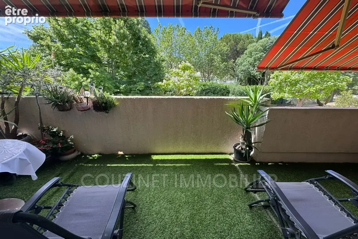 Appartement 3 pièces 61 m² à vendre à Le Beausset (83330) - photo 2