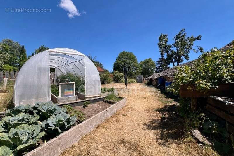 Propriété 203 m² habitables et 265 m² de dépendances - photo 26