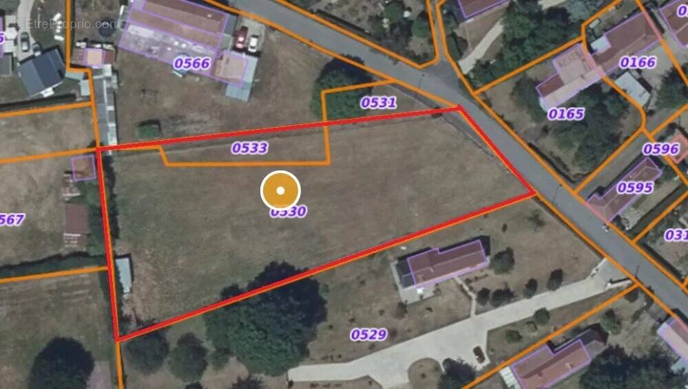 Terrain à LA HAYE-DE-CALLEVILLE