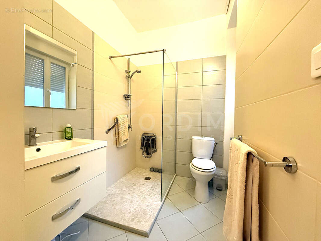 Maison à COSNE-COURS-SUR-LOIRE