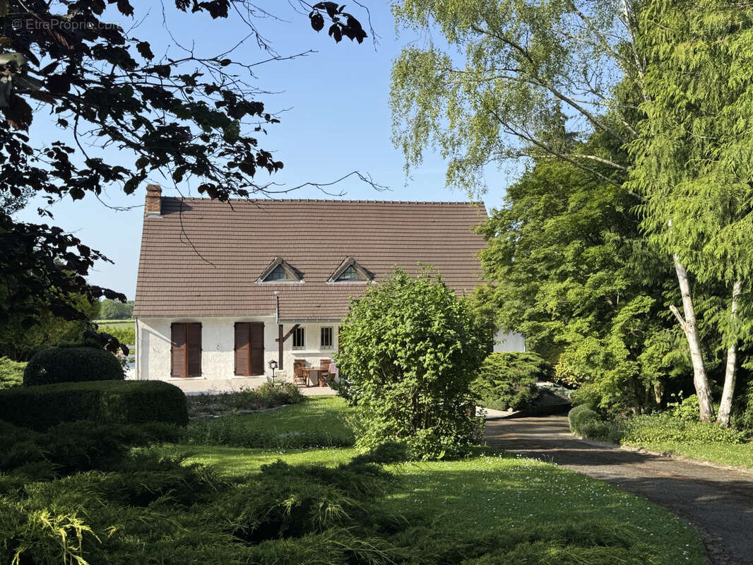 Maison à PLAILLY