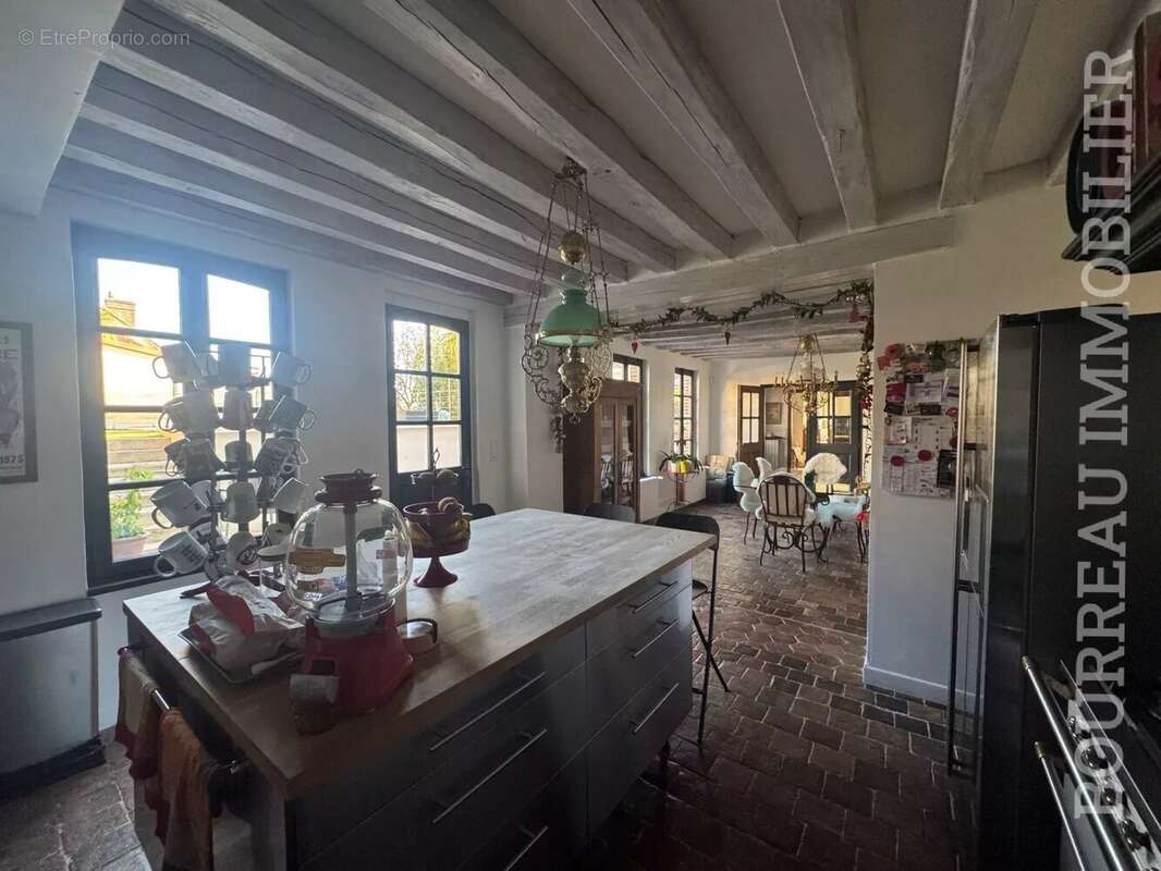 Maison à JOIGNY