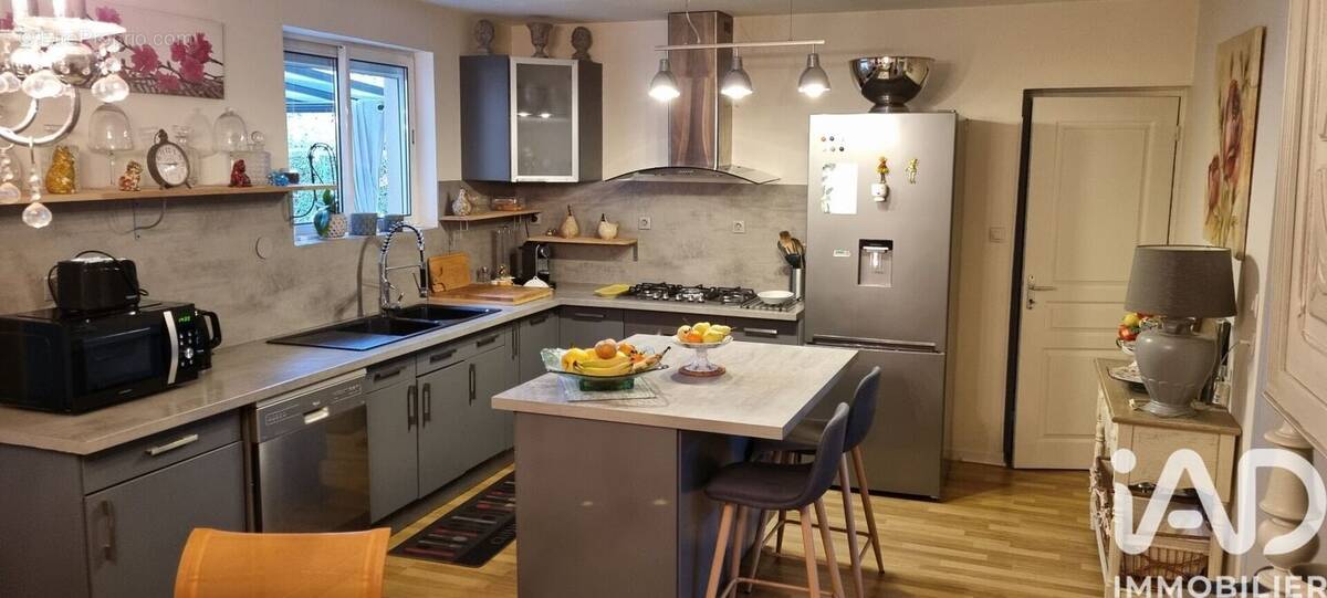 Photo 1 - Maison à SAINT-DENIS-DE-PILE