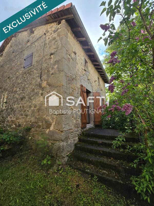 Photo 1 - Maison à AMBERT