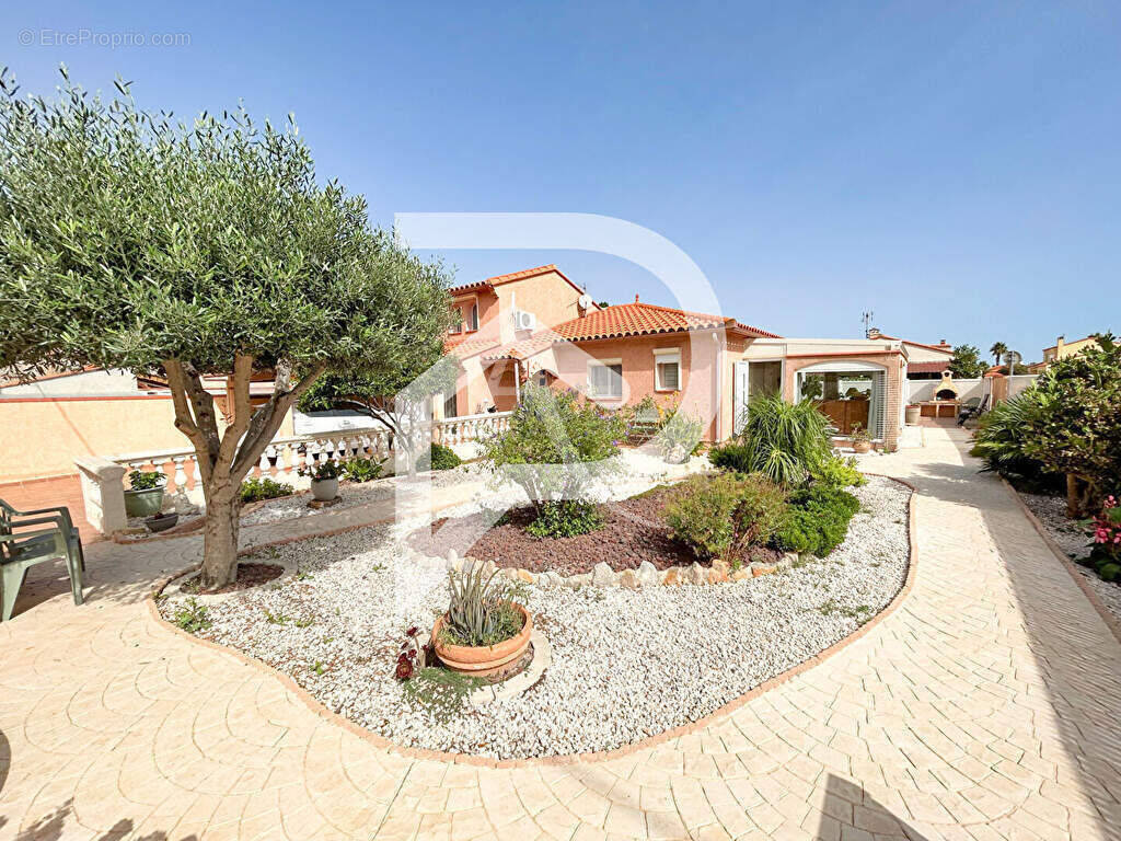 Maison à TORREILLES