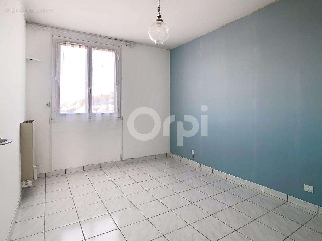 Appartement à TERRASSON-LAVILLEDIEU