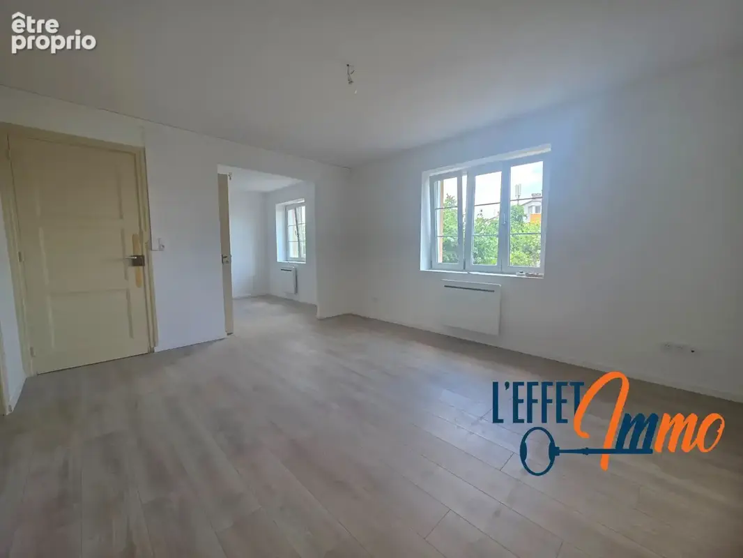 À vendre à Cernay ? Grand F3 entièrement rénové avec garage et cave - photo 3