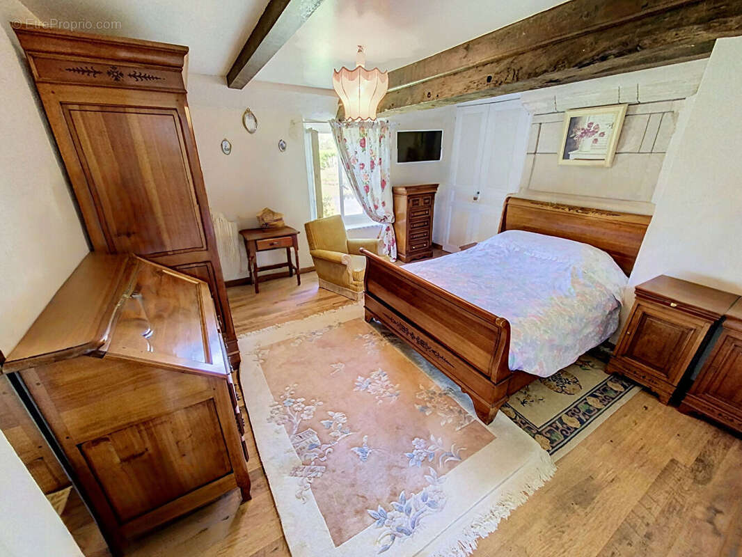 Maison à DOUVILLE-EN-AUGE