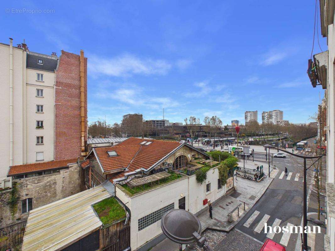 Appartement à PARIS-18E