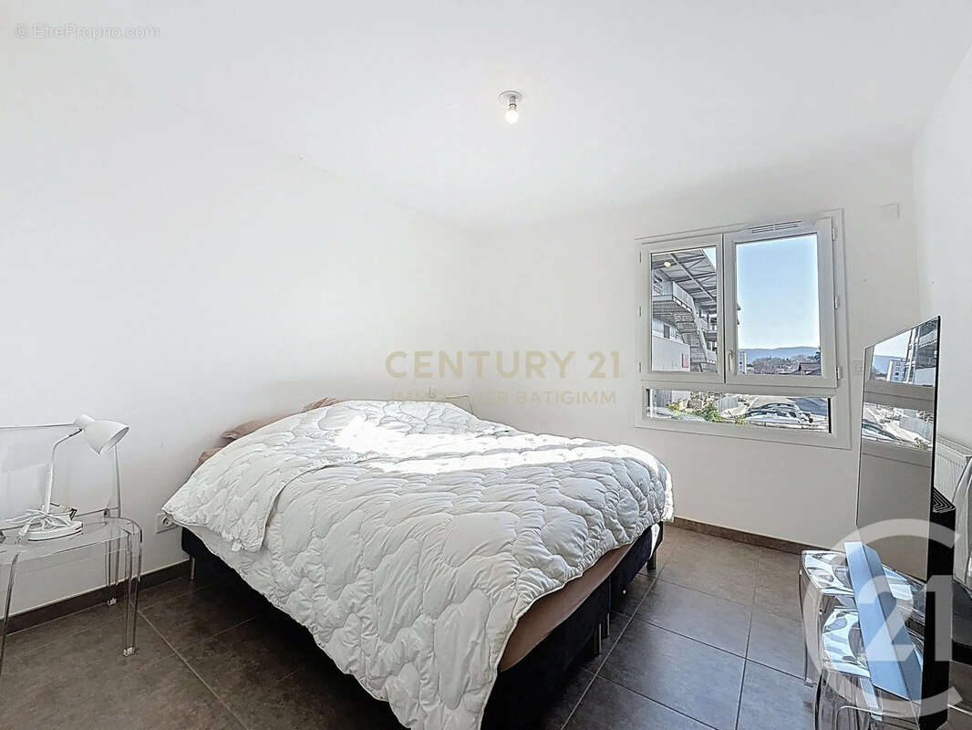 Appartement à BOURGOIN-JALLIEU